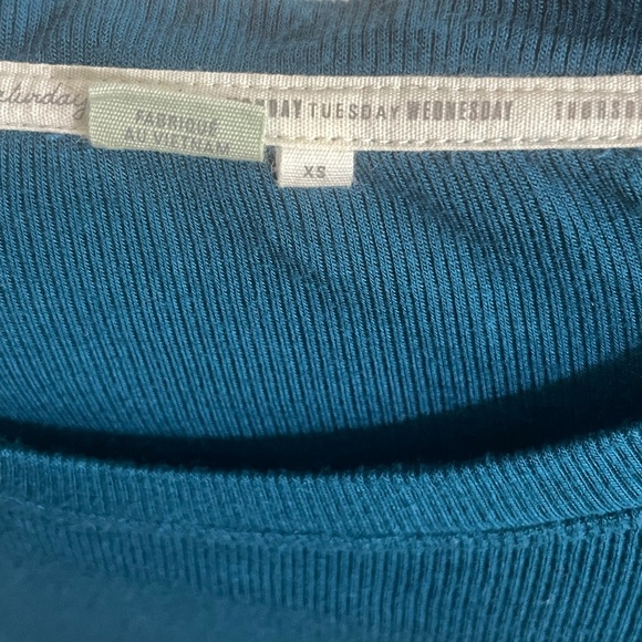 SATURDAY SUNDAY (anthro) long sleeve scoop neck, sz XS - Picture 3 of 5